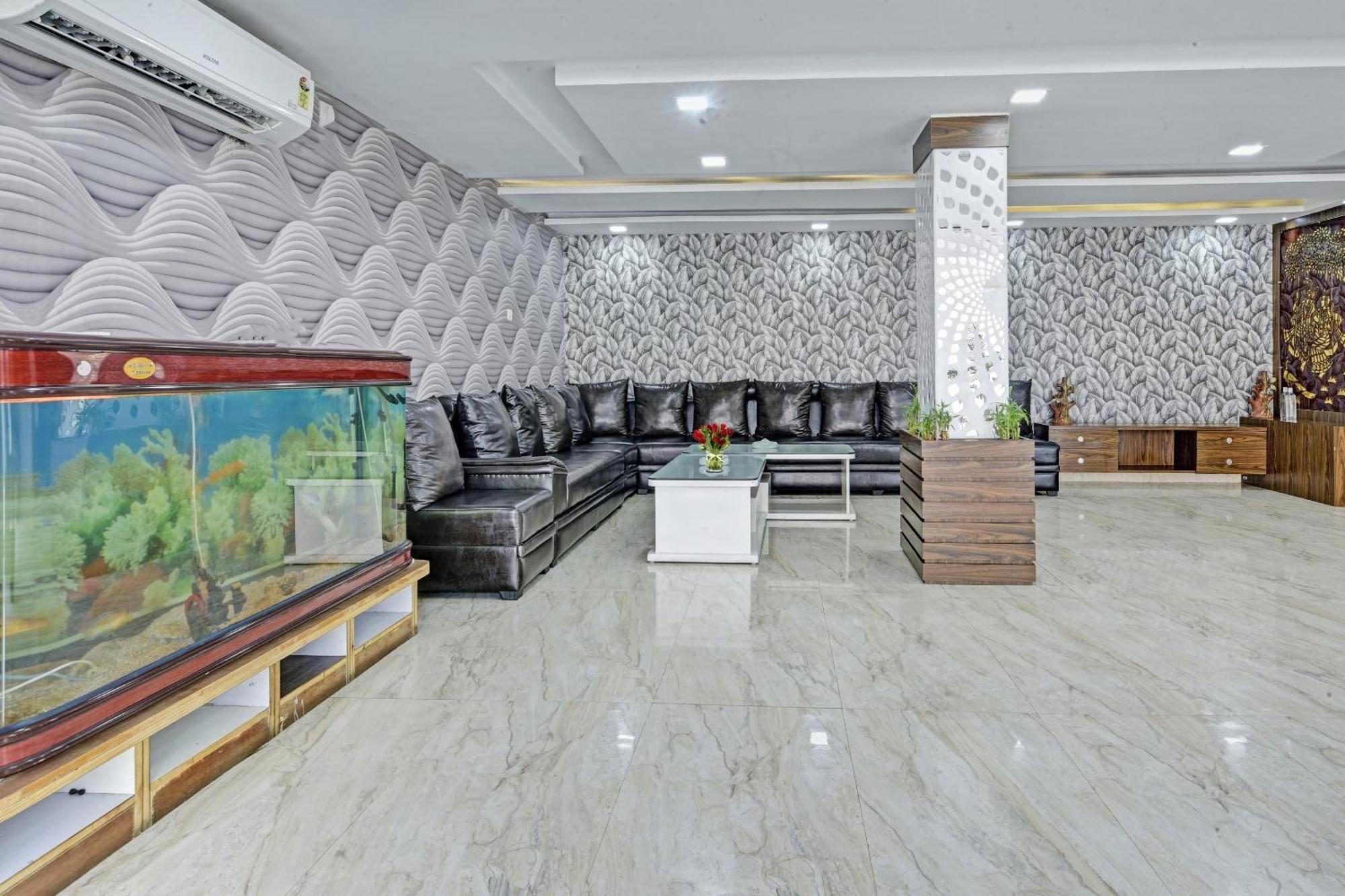 Hotel O Jagat Palace Ranchi Exteriör bild